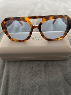 Vehla sunglasses